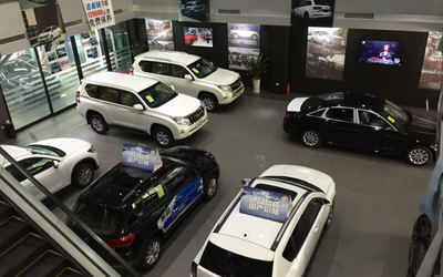 萬高V合作 柳州世航攜手云馳名車，開創(chuàng)平行進(jìn)口車領(lǐng)域合作新紀(jì)元